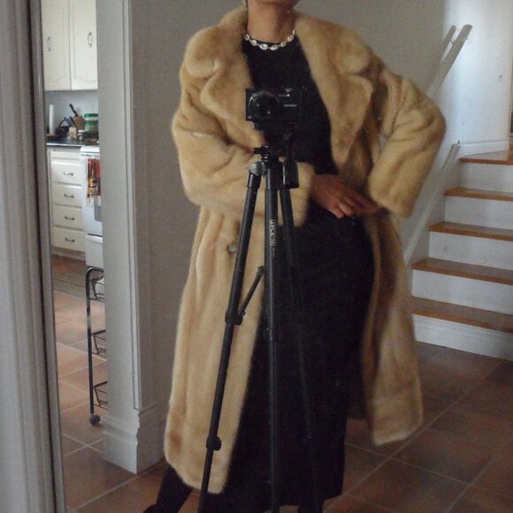 Mink Fur Coat - Picture 1 of 9